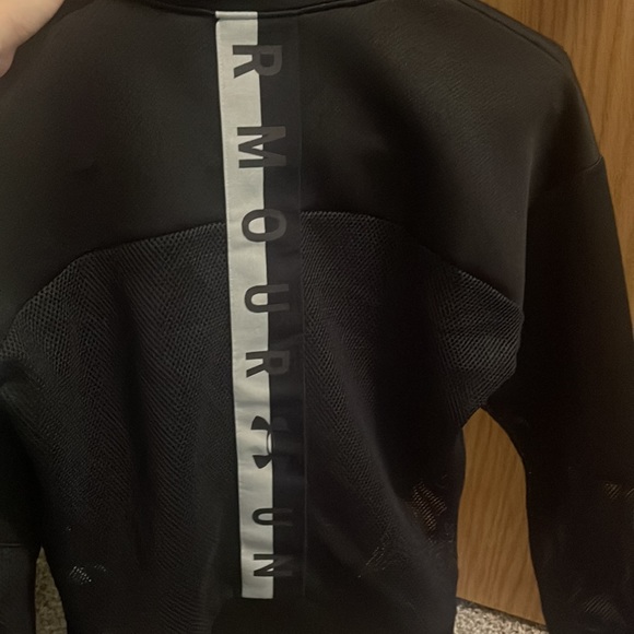 Under armor cropped sweatshirt - Picture 4 of 5